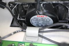 HP 3325A fan close-up