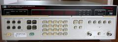 HP 3325A (front view)
