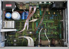 HP 5335A (inside view, top)
