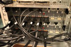 Power bay cabling